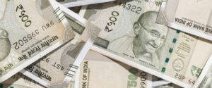 Foreign Investors Pull $3.2 Billion From Indian Markets as Oil Rally Returns