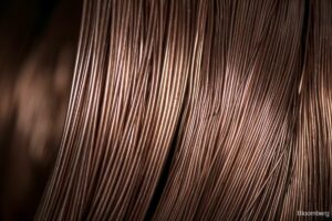 Copper holds near US$14,000 as new deliveries signal supply relief