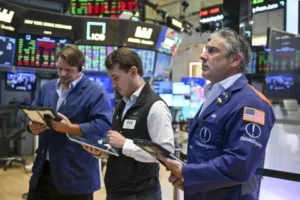 Wall Street Sees Oil Money in Venezuela. Doral Sees a Ticking TPS Clock